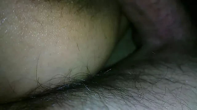 Маш сайн :  Бэхтэй шаргал Badlittlegrrl түүний хатуу өгзөг тоглож байна Видео клип 