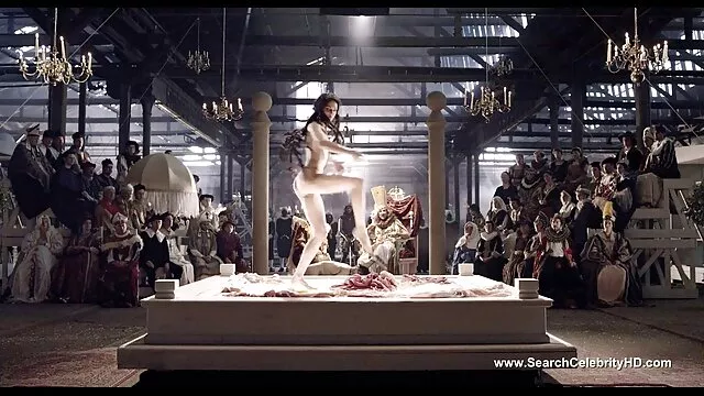 Маш сайн :  Hung үржлийн өрөмдлөг цээжтэй brunette сувилагч нууцлаг lair Видео клип 