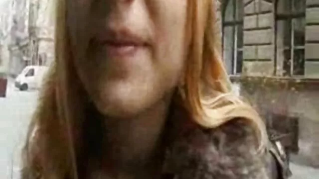 Маш сайн :  Гэмгүй царайлаг шаргал үстэй өндөр порно том биетэй эр унадаг Видео клип 