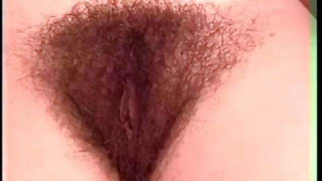 Маш сайн :  Сайхан MILF эдэлдэг interracial цохих нь doggystyle Видео клип 