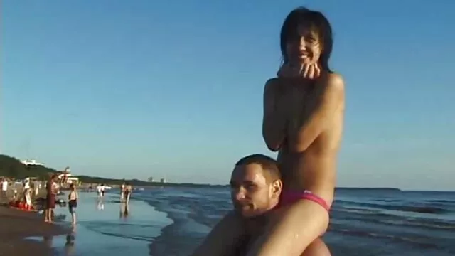Маш сайн :  ОХУ-ын bruiser зөв assfuck нарийхан шаргал нь оймс Видео клип 